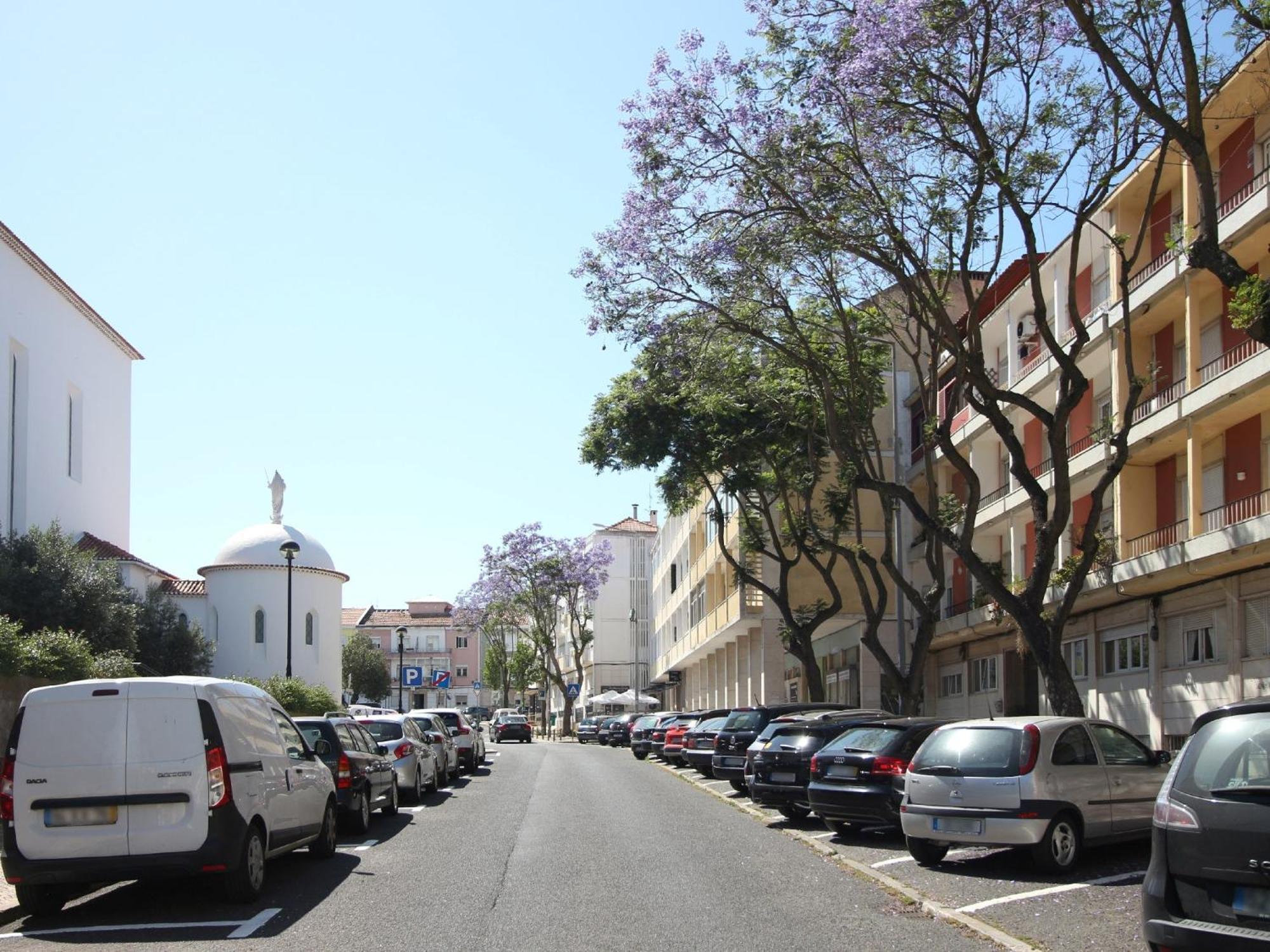 Cozy Apartment - Your Home Away Amadora Exterior photo